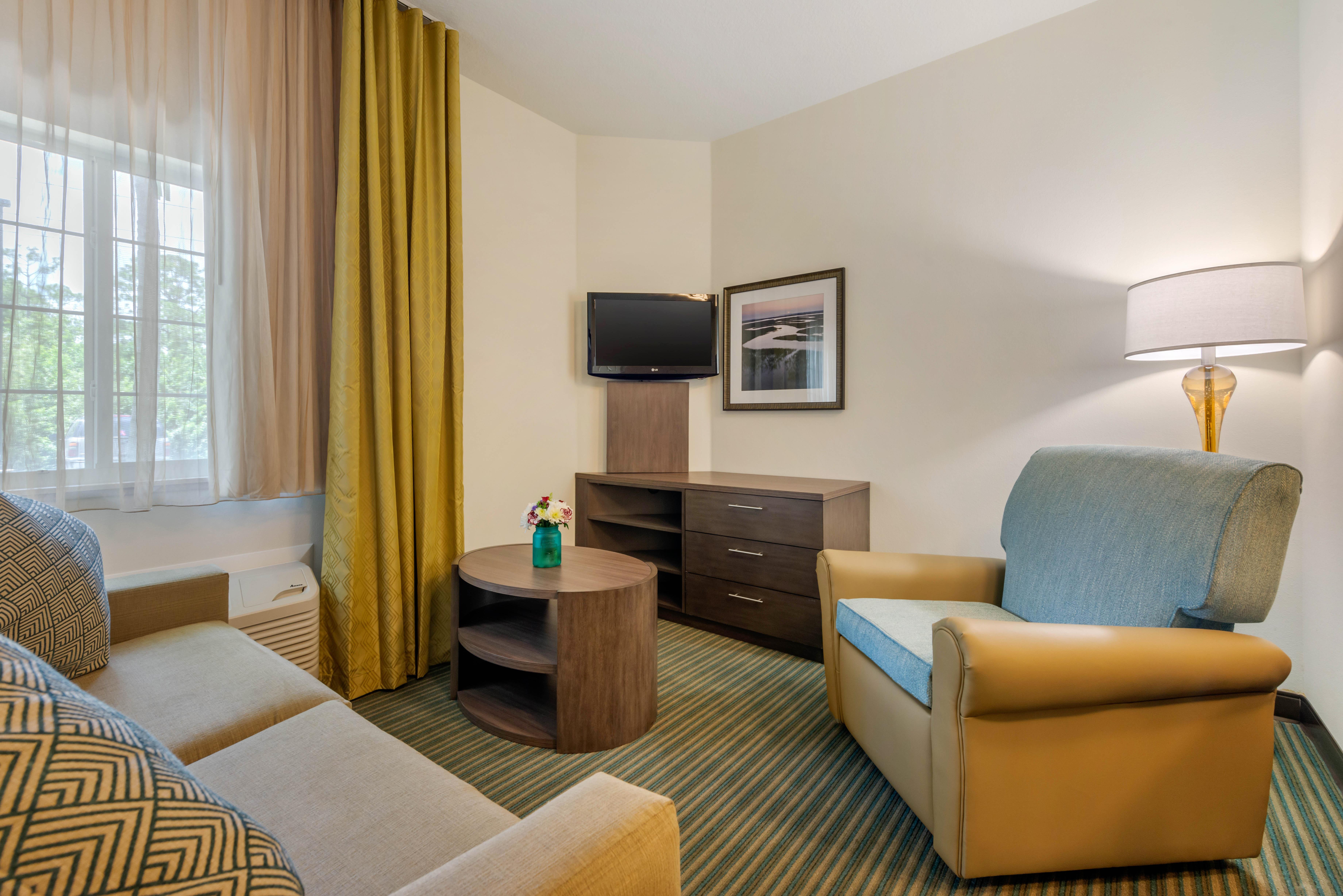 Candlewood Suites Fort Myers/Sanibel Gateway By Ihg Eksteriør billede