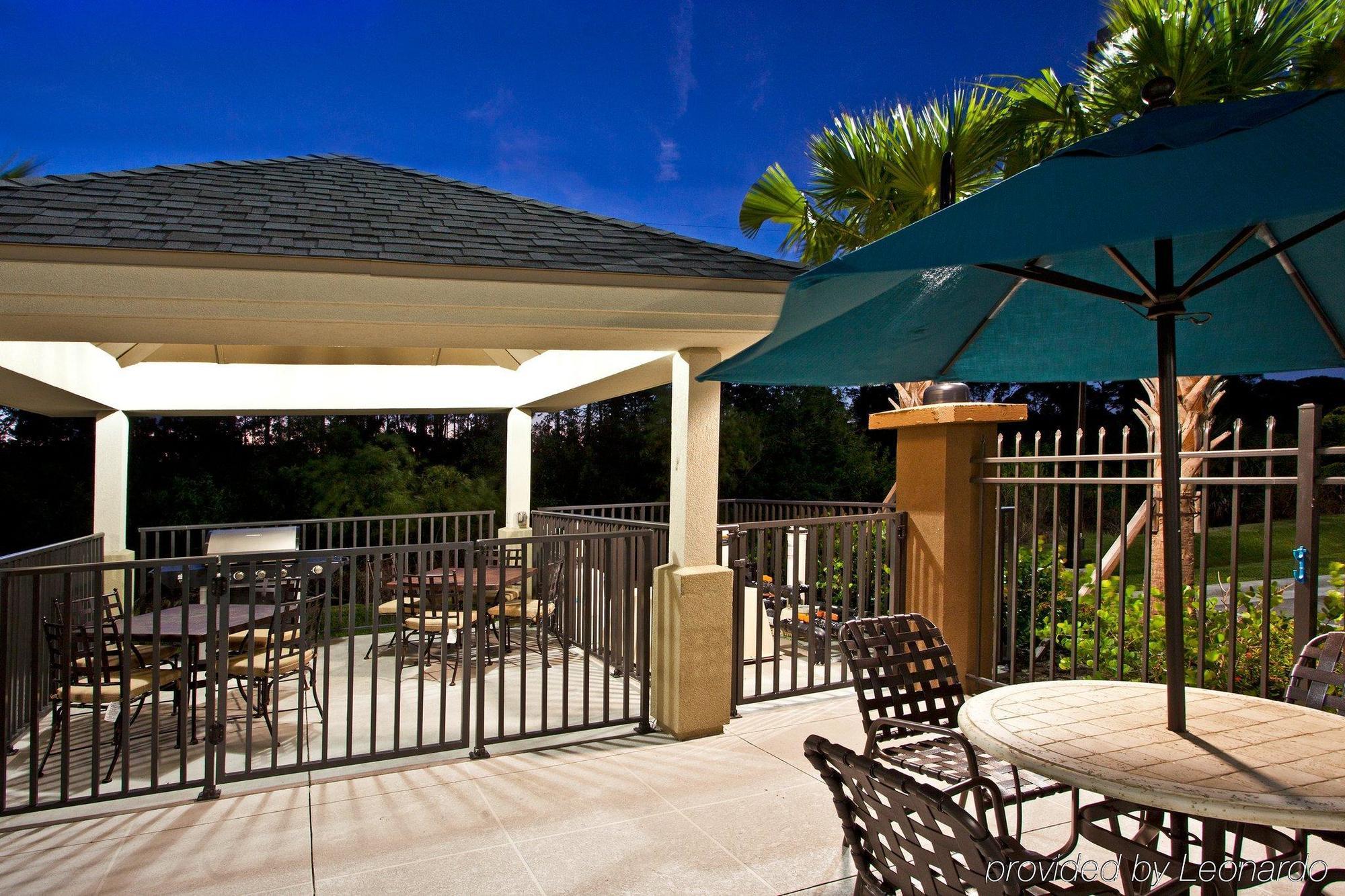 Candlewood Suites Fort Myers/Sanibel Gateway By Ihg Restaurant billede
