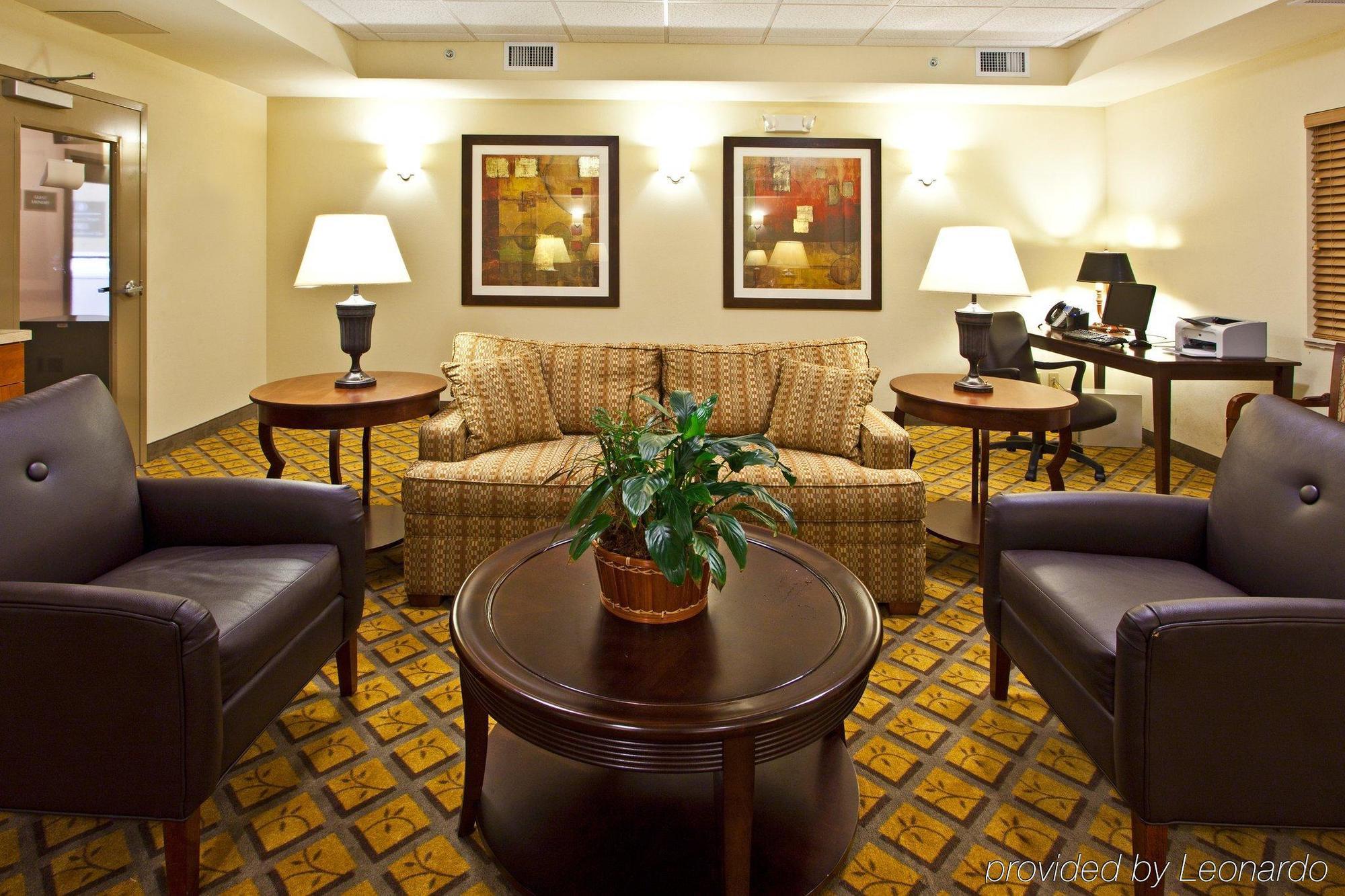 Candlewood Suites Fort Myers/Sanibel Gateway By Ihg Interiør billede